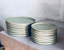 Charger l'image dans la galerie, Grande assiette