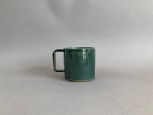 Charger l'image dans la galerie, Tasse avec anse