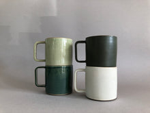 Charger l'image dans la galerie, Tasse avec anse